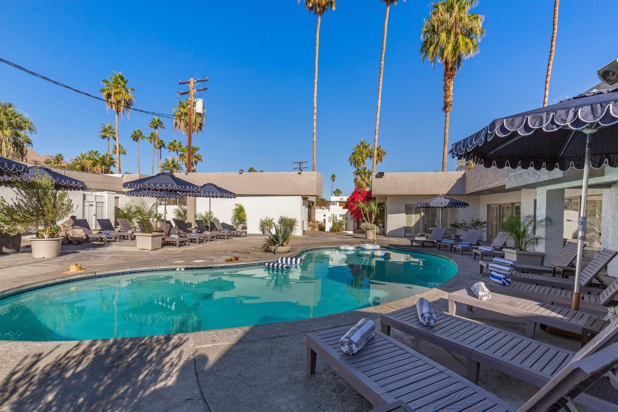 Casa Oliver Hotel & Resort - A Men'S Clothing Optional Resort In Palm Springs Zewnętrze zdjęcie
