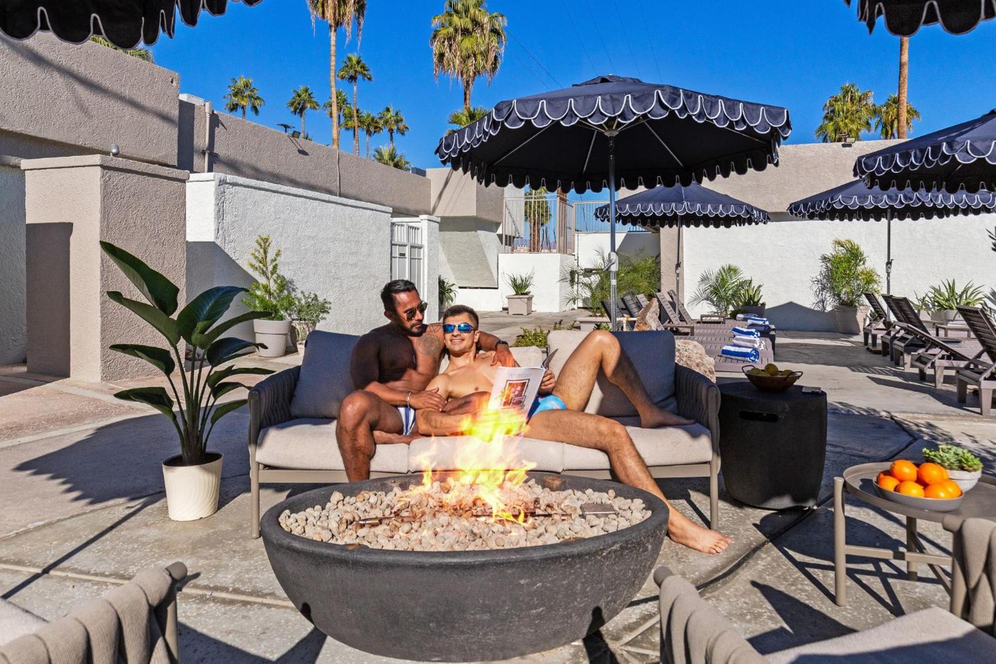 Casa Oliver Hotel & Resort - A Men'S Clothing Optional Resort In Palm Springs Zewnętrze zdjęcie